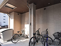 化屋根付駐輪場