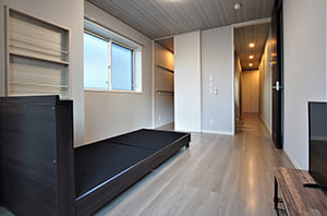 洋室（家具・家電付住戸、101号室）